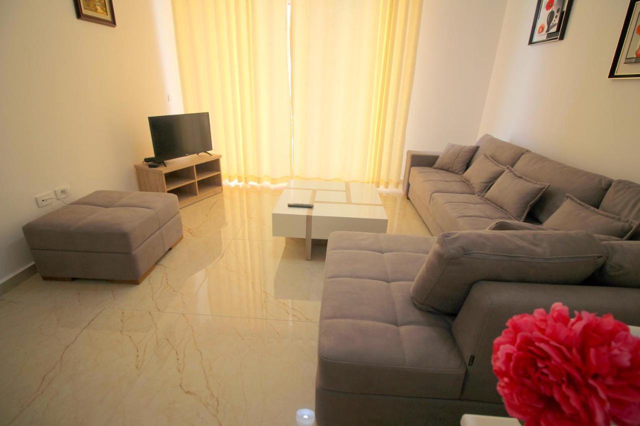 Luxury Sea View Apartaments Sarande Ngoại thất bức ảnh