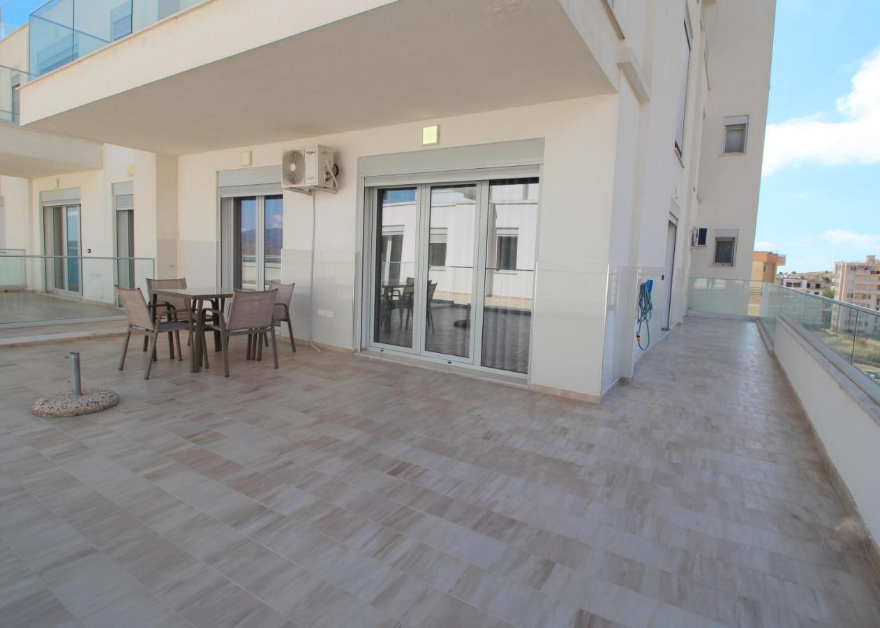 Luxury Sea View Apartaments Sarande Ngoại thất bức ảnh