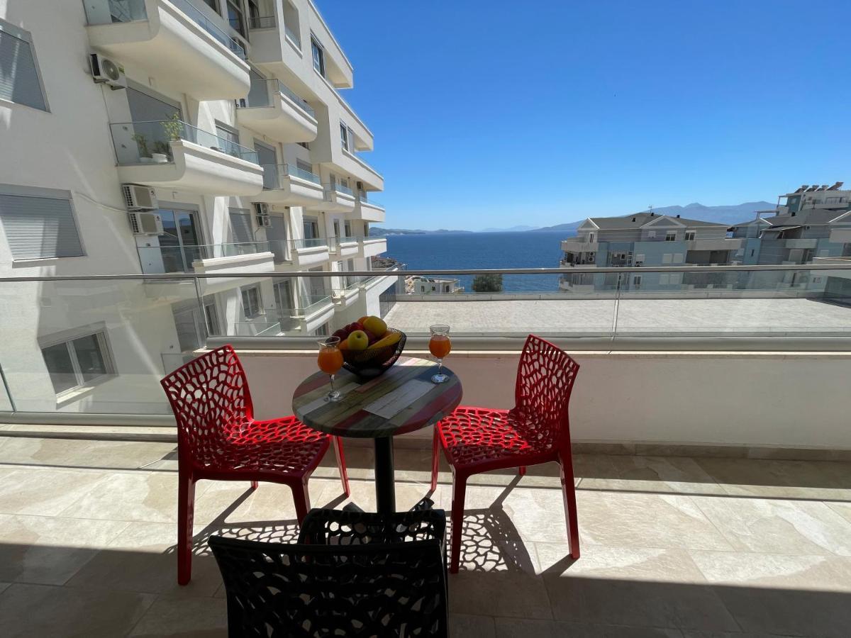 Luxury Sea View Apartaments Sarande Ngoại thất bức ảnh
