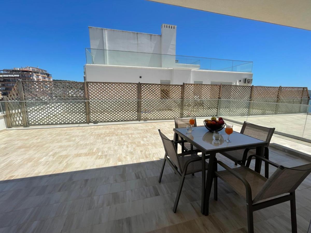 Luxury Sea View Apartaments Sarande Ngoại thất bức ảnh