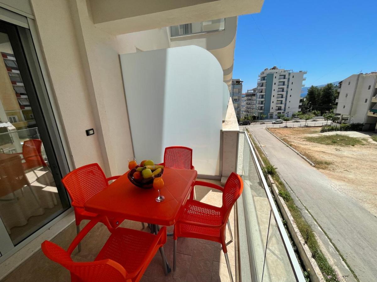 Luxury Sea View Apartaments Sarande Ngoại thất bức ảnh