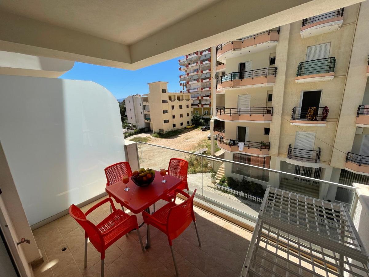 Luxury Sea View Apartaments Sarande Ngoại thất bức ảnh