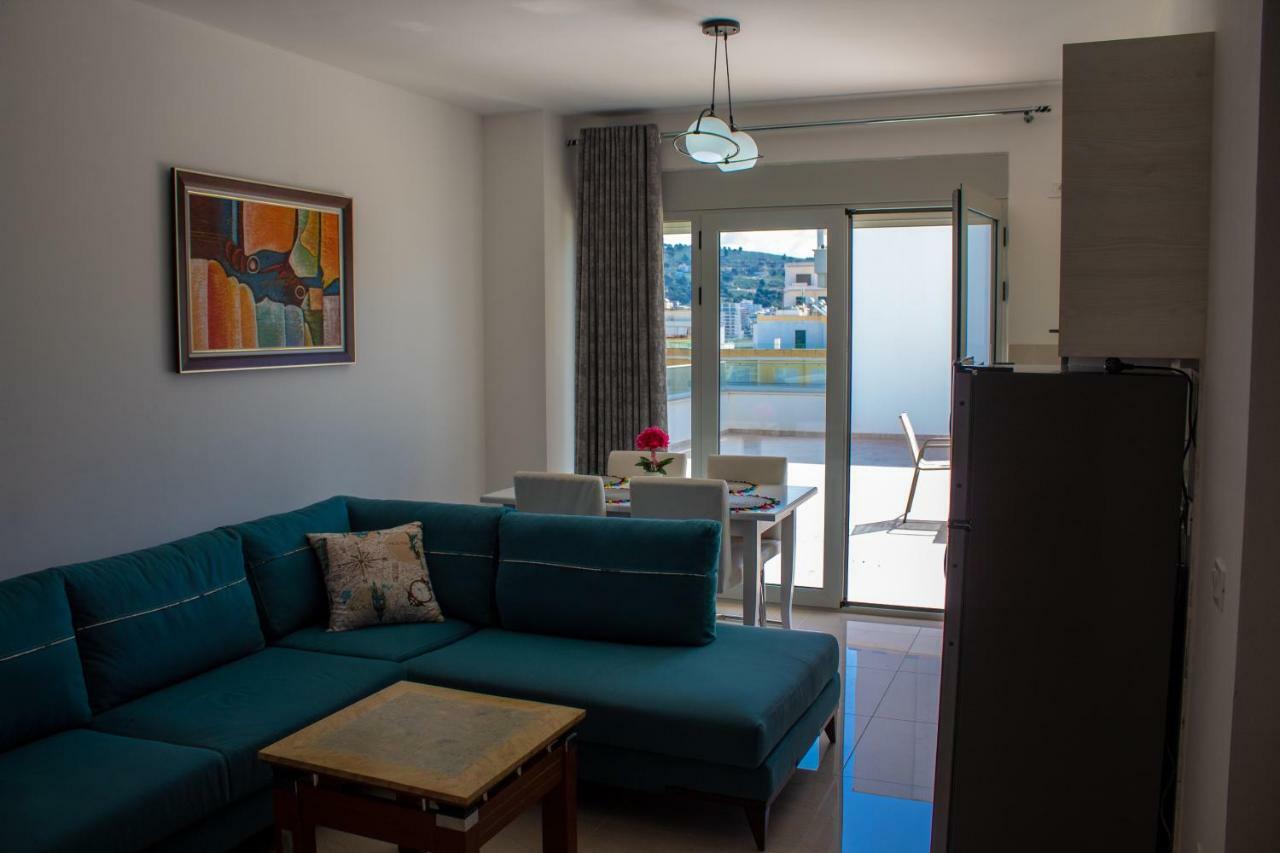 Luxury Sea View Apartaments Sarande Ngoại thất bức ảnh